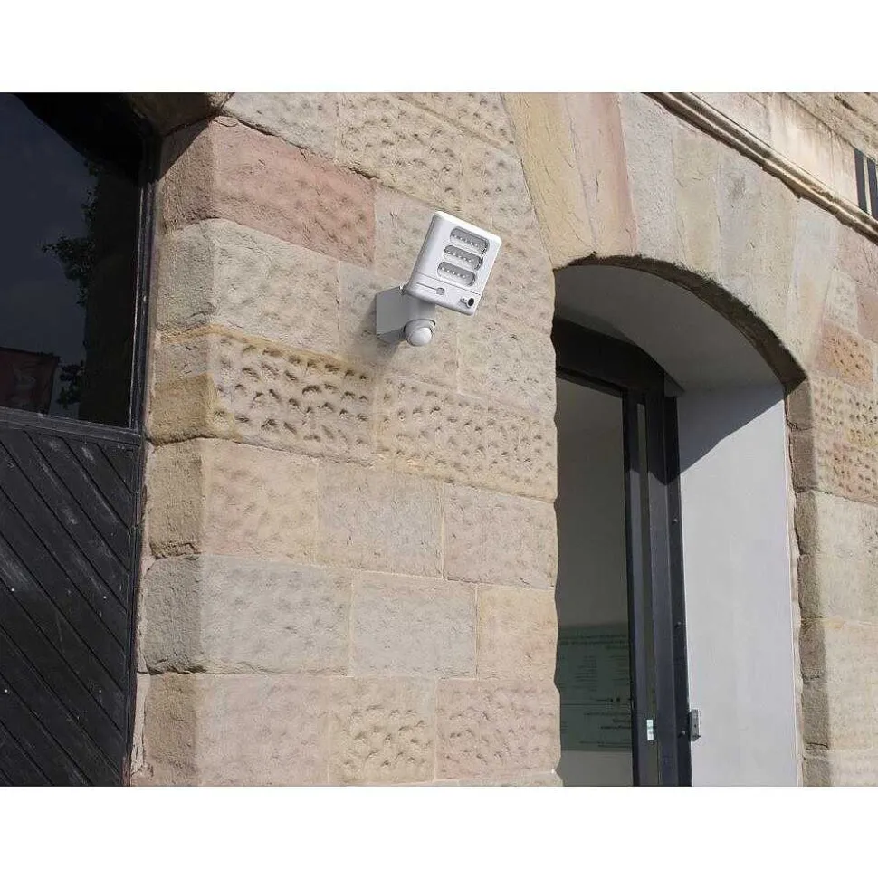 Lampe Avec Camera Lutec Esa Led Blanc, 1 Lumiere, Detecteur De Mouvement